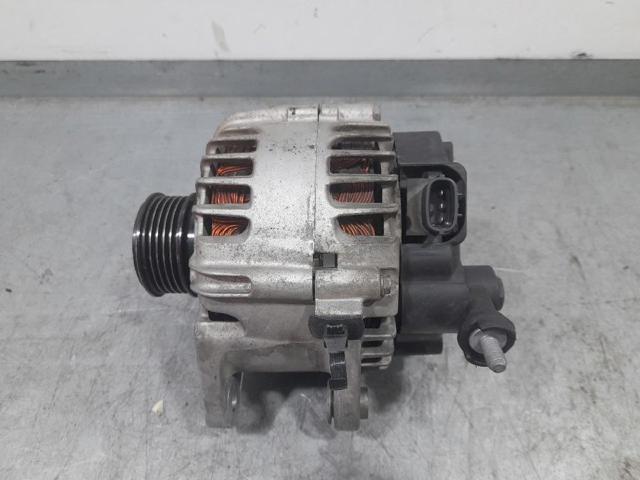 HYUNDAI 373002A650 Генератор в наличии Днепр