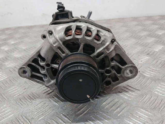 HYUNDAI 373002B710 Генератор в наличии Львов