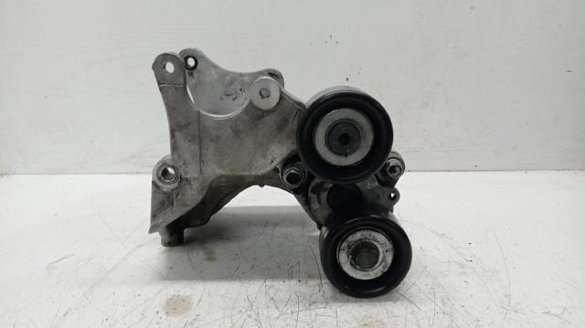 HYUNDAI 3747227000 Кронштейн генератора в наличии Запорожье