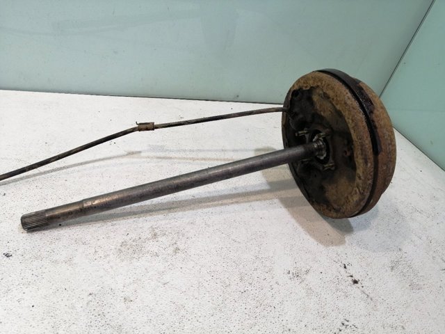 Semieixo traseiro Nissan Terrano 2 R20