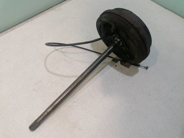 Semieixo traseiro Nissan Terrano 2 R20