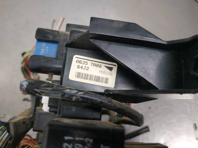 3861084F21 SUZUKI Реле поворотов купить в Житомир