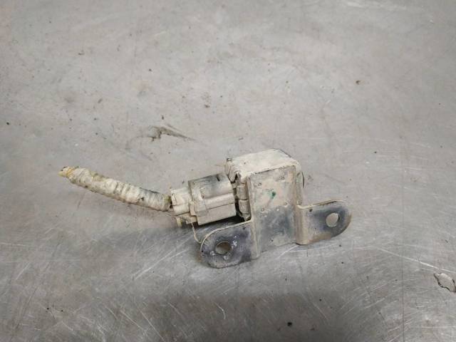3893065J10 SUZUKI купить в Кривой Рог
