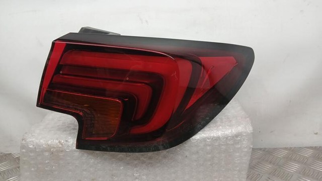 39015946 OPEL Фонарь задний правый внешний купить в Запорожье