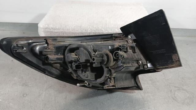 OPEL 39015946 Фонарь задний правый внешний в наличии Чернигов