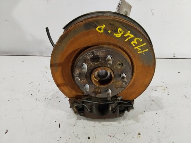 OPEL 39030300 Цапфа передняя правая в наличии Одесса