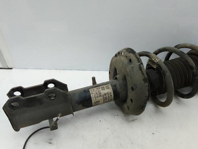 39039572 OPEL Амортизатор передний правый купить в Днепр