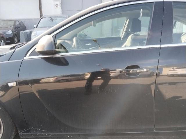 Porta dianteira esquerda Opel Insignia G09