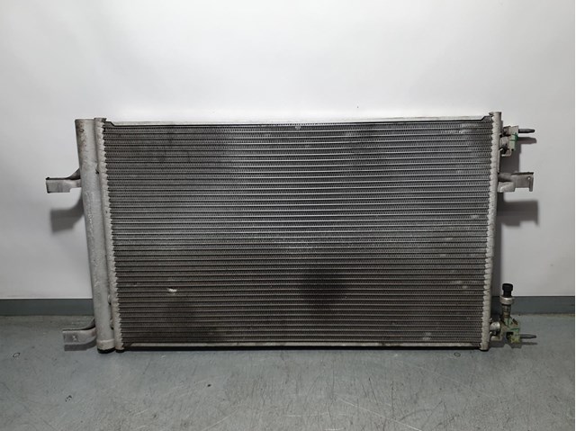 Condensador de ar condicionado / radiador para Chevrolet Cruze 2.0 CDI Z20S1 39074865