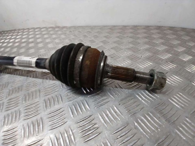 RENAULT 391000797R Правая полуось в наличии Запорожье