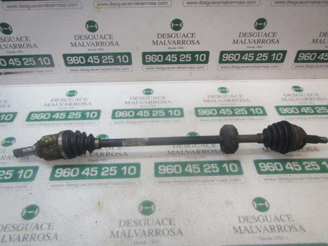 RENAULT 391005598R Полуось (привод) передняя правая в наличии Запорожье