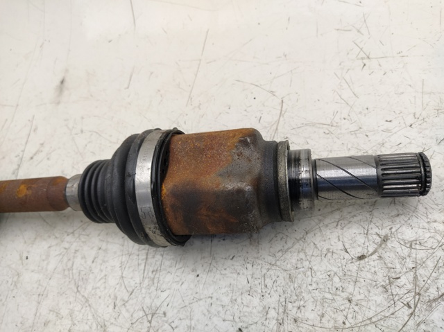 391006849R RENAULT Правая полуось купить в Хмельницкий