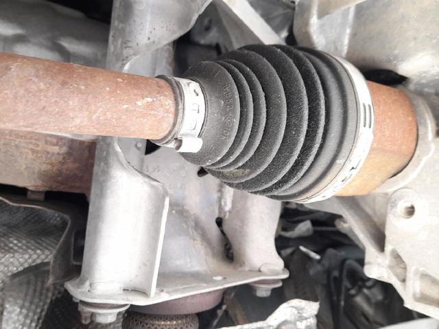RENAULT 391007212R Полуось (привод) передняя правая в наличии Чернигов