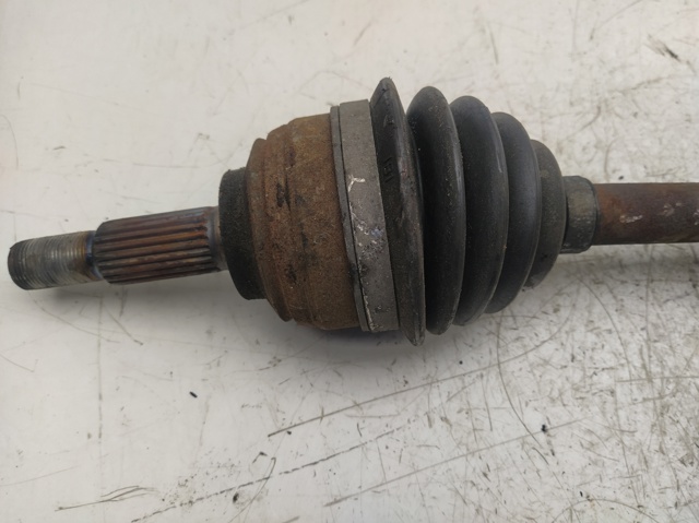 RENAULT 391007857R Полуось (привод) передняя правая в наличии Хмельницкий