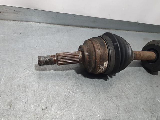 391008333R RENAULT Правая полуось купить в Запорожье