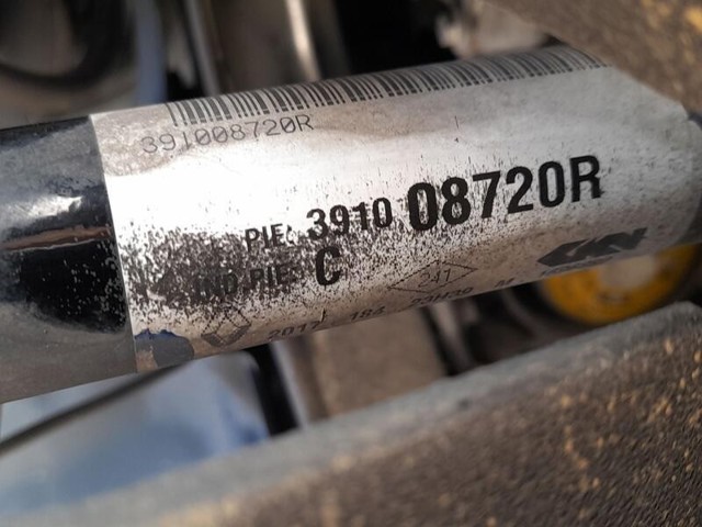 391008720R Правая полуось купить Украина