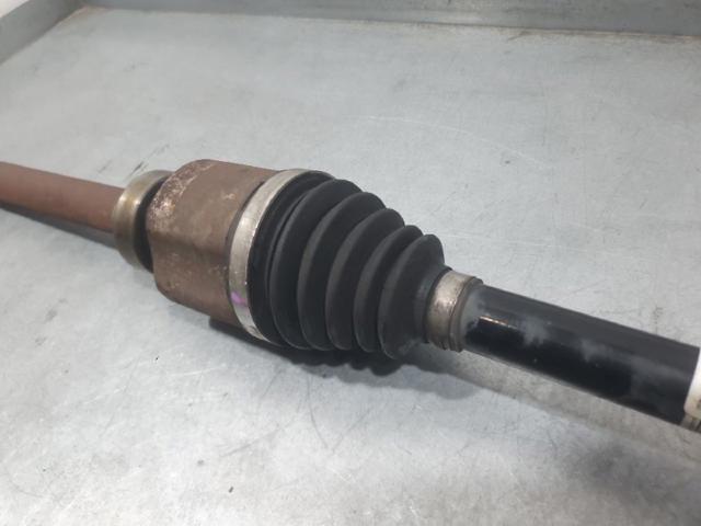 391009398R RENAULT Правая полуось купить в Ровно