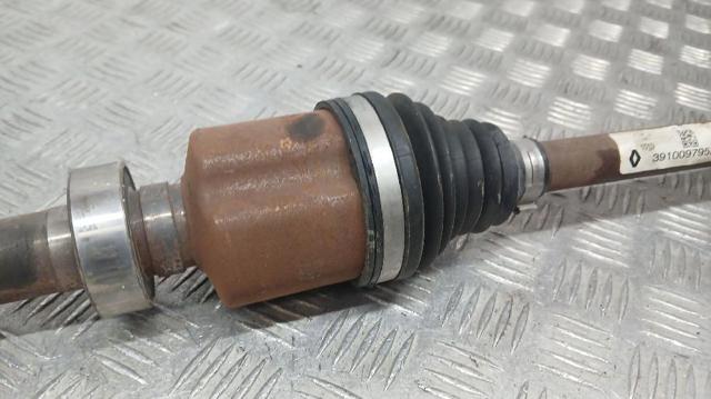 391009795R Правая полуось купить Черновцы