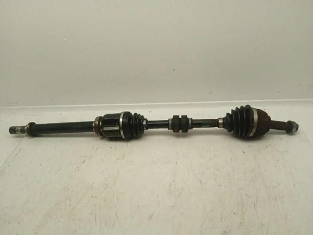 NISSAN 39100AY600 Правая полуось в наличии Ужгород