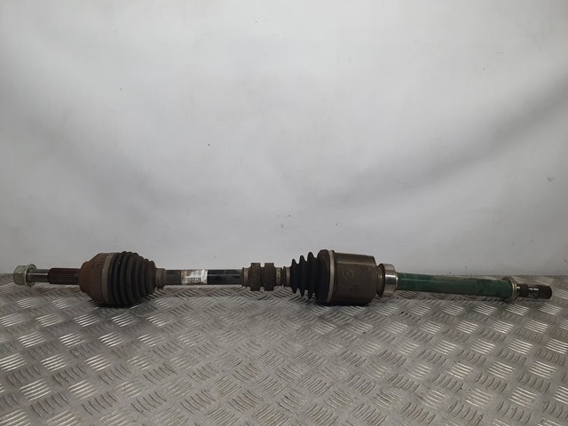 39100BB32B NISSAN Полуось (привод) передняя правая купить в Ужгород