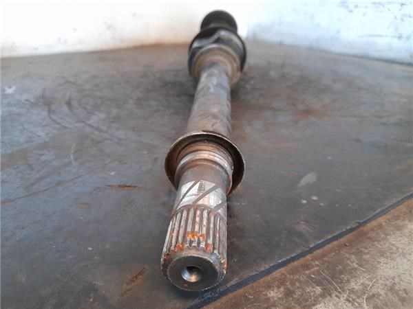 39100BH00A NISSAN Полуось (привод) передняя правая купить в Полтава