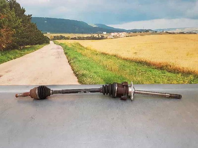 NISSAN 391011CA0A Левая полуось в наличии Тернополь