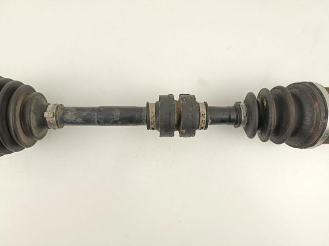 NISSAN 391011U600 Полуось (привод) передняя левая в наличии Житомир