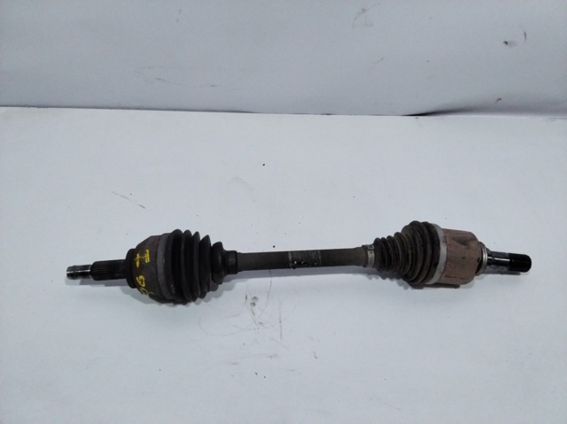 RENAULT 391013827R Полуось (привод) передняя левая в наличии Винница