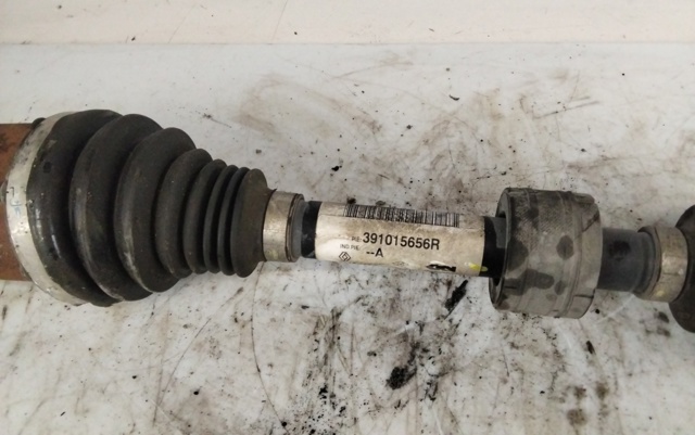 RENAULT 391015656R Левая полуось в наличии Черкассы