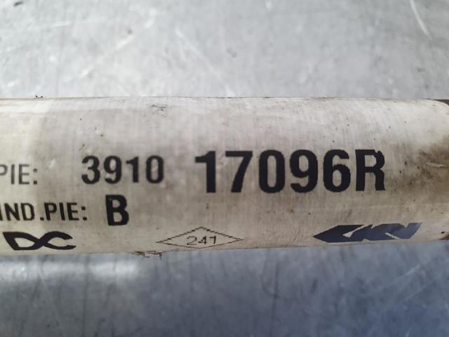 391017096R RENAULT Левая полуось купить в Днепр