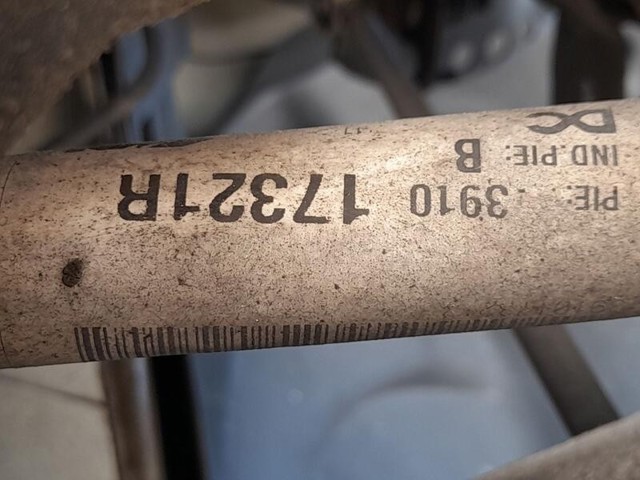 391017321R RENAULT Левая полуось купить в Одесса