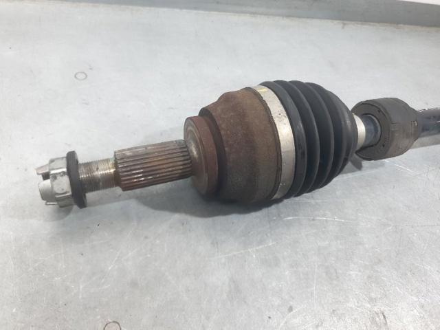 391018508R RENAULT Левая полуось купить в Хмельницкий