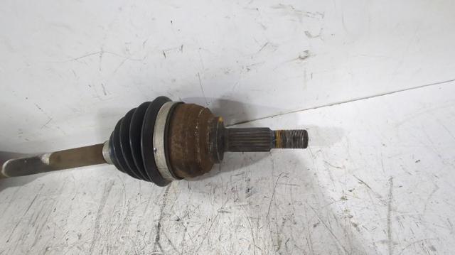 RENAULT 391018888R Полуось (привод) передняя левая в наличии Павлоград