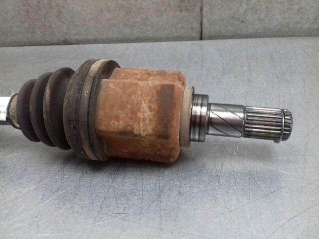 39101AU310 NISSAN Левая полуось купить в Хмельницкий