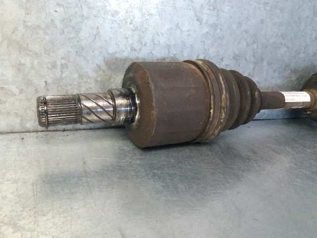 NISSAN 39101AV622 Левая полуось в наличии Ирпень