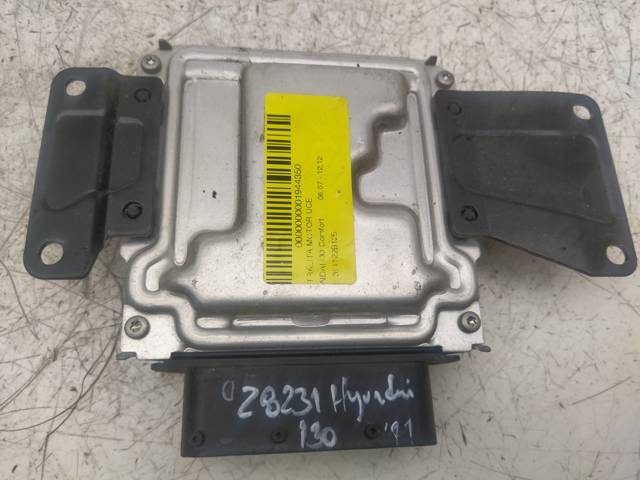 HYUNDAI 391122B125 Блок управления двигателем в наличии Киев