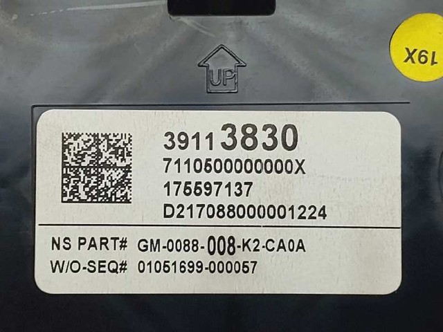 OPEL 39113830 Приборная доска (щиток приборов) в наличии Ирпень