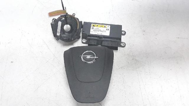 39172523 Подушка безопасности (AIRBAG) водительская купить Ужгород