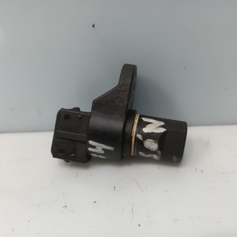 HYUNDAI 3918023500 Датчик коленвала в наличии Киев