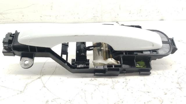 VOLVO 39842713 Ручка двери левой наружная передняя/задняя в наличии Киев