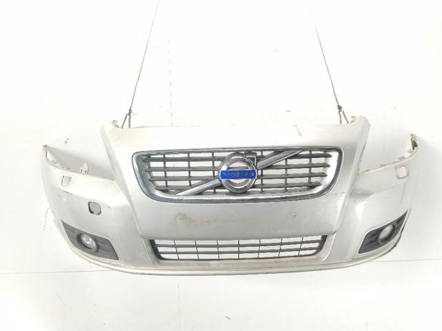 VOLVO 39858366 Передний бампер в наличии Ровно