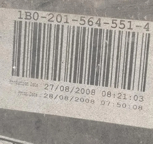 VOLVO 39988834 Передний бампер в наличии Украина
