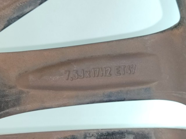 VAG 3AA601025G Диски колесные в наличии Черновцы