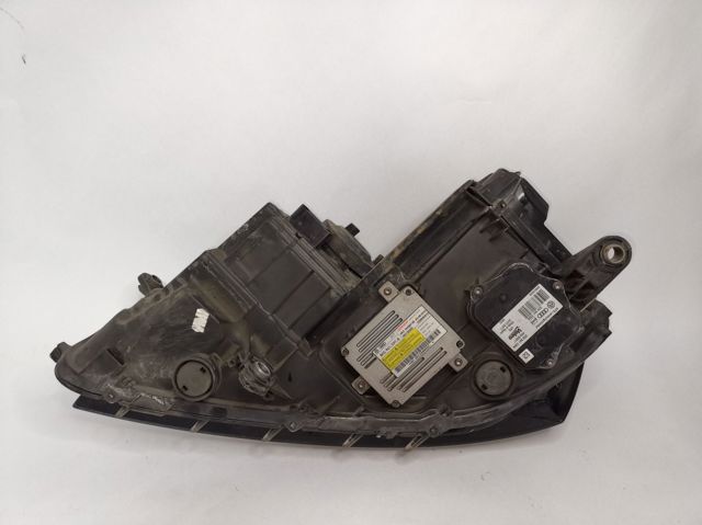 VAG 3AB941754 Правая фара в наличии Кривой Рог