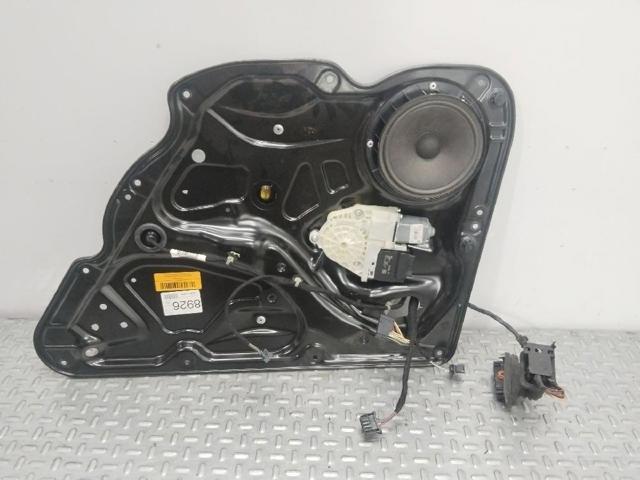 3AE839462C Механизм стеклоподъемника двери задней правой купить Ужгород
