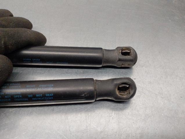 VAG 3AF827550B Амортизатор багажника в наличии Ирпень
