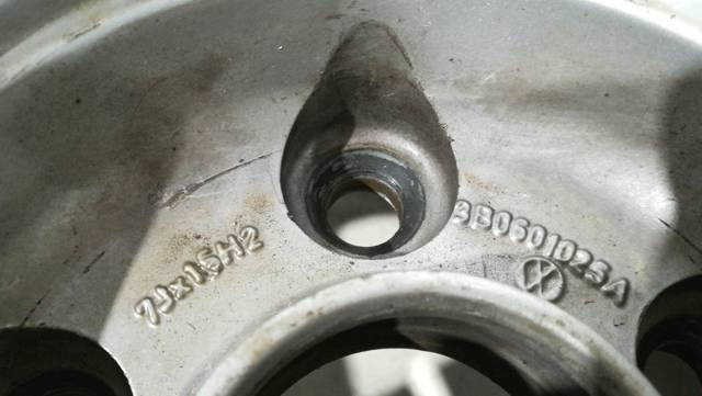 VAG 3B0601025A Диски колесные в наличии Ужгород