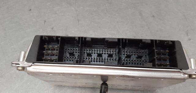 3B0907401 VAG Блок управления двигателем купить в Хмельницкий