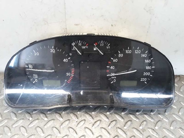 VAG 3B0919860AX Панель приборов в наличии Ирпень
