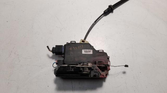 Fecho da porta dianteira esquerda 3B1837015AM VAG